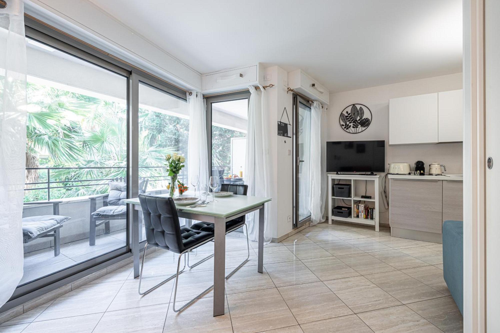 Studio Centre Terrasse Climatisation 50M Plage Menton Exterior foto